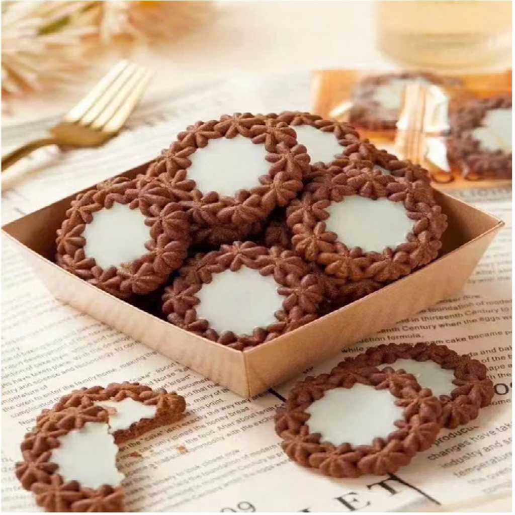 [500G - 1KG] Bánh Quy Hình Hoa Giòn Bơ Vanilla Bánh Quy Hoa Vàng Nâu Thơm Béo