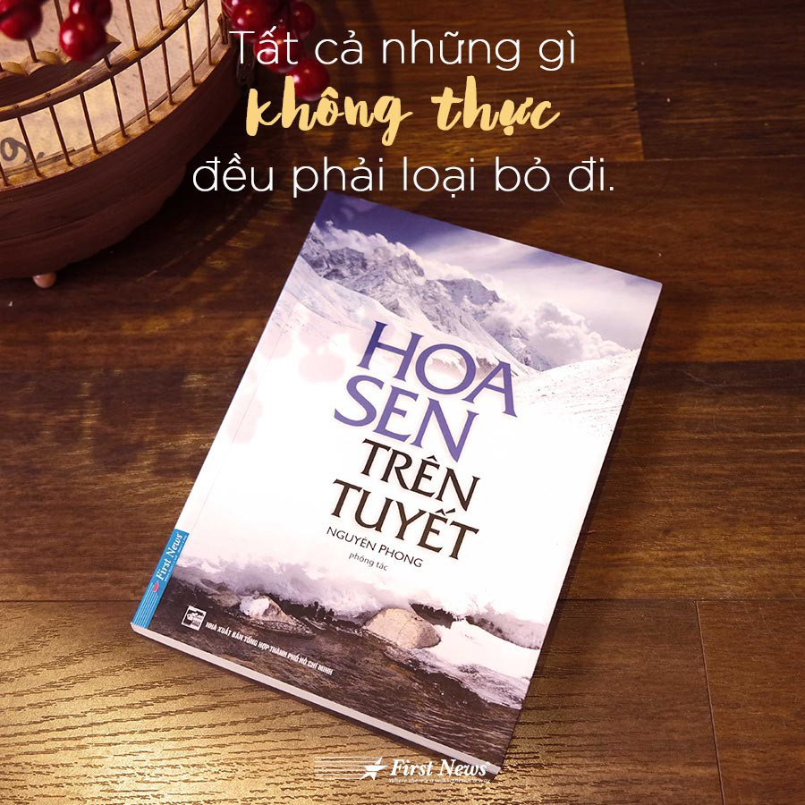Sách - Hoa Sen Trên Tuyết - Nguyên Phong