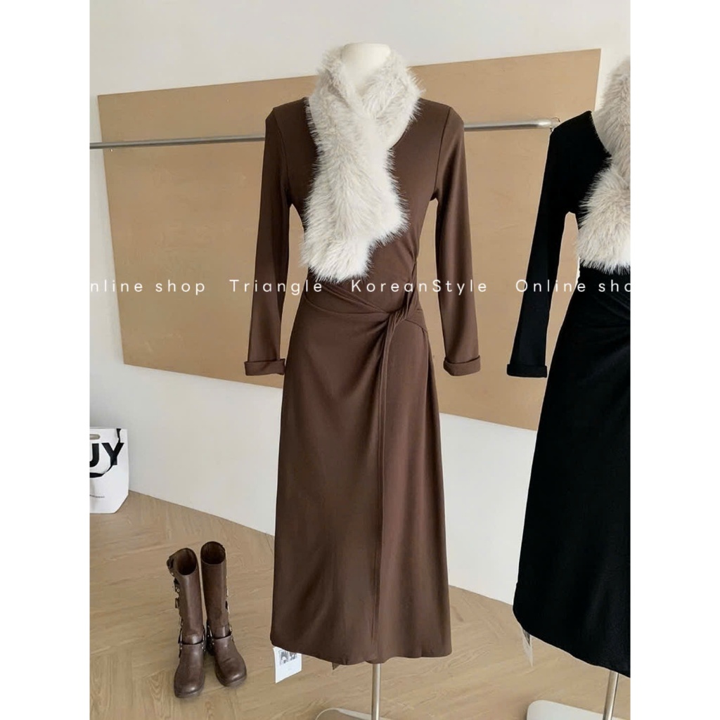 TRIANGLE - Fury Dress (Cân nhắc kỹ, return is not welcomed)- Đầm ôm lót lông kèm khăn lông cao cấp mùa đông