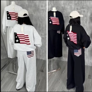 Sét Áo Nỉ Cổ Tròn In Cờ Mỹ Giả Thêu Cực Đẹp Phối Quần Dài Túi Lá Cờ Unisex Nam Nữ From Rộng Hottrend 2026