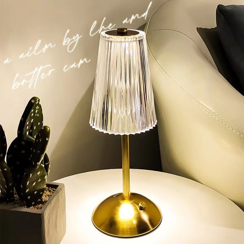 Explosion Glass Vintage Đèn bàn Ba màu Dimmer Touch LED Đèn bàn Nhẹ nhàng Cao cấp Bầu không khí Phòng ngủ Đèn bàn