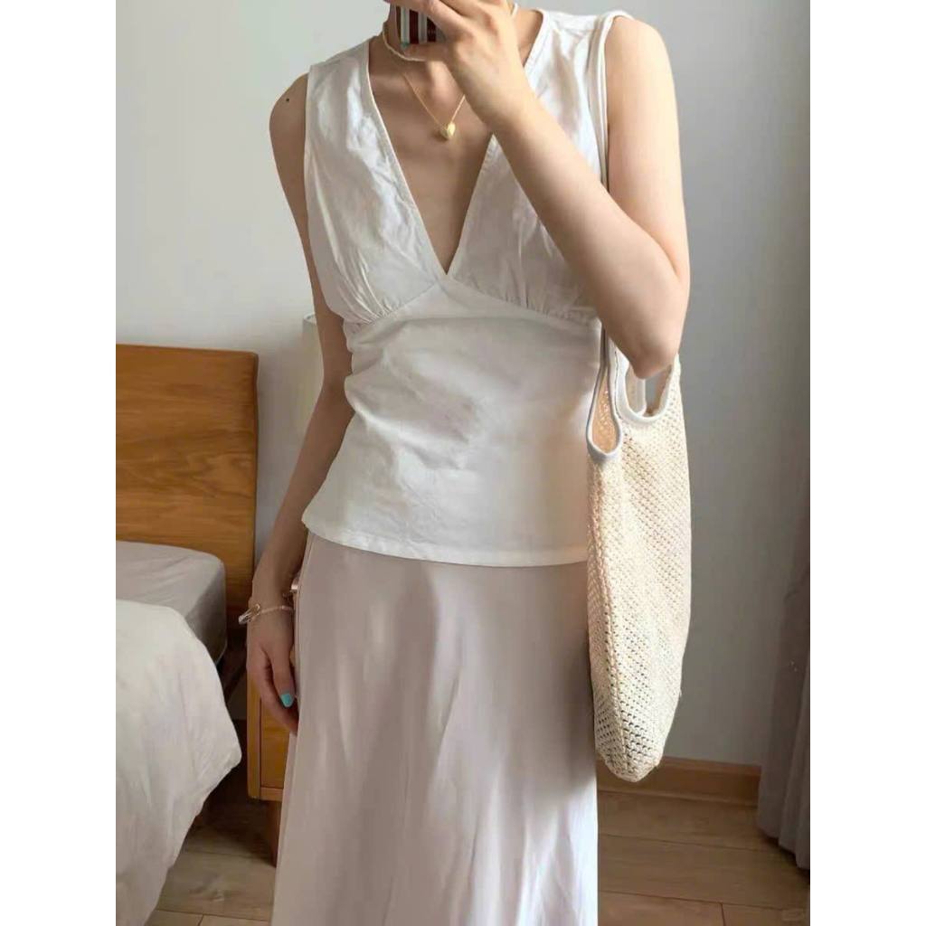 𝗘𝘀𝗲-Áo Linen cổ V thắt nơ sau