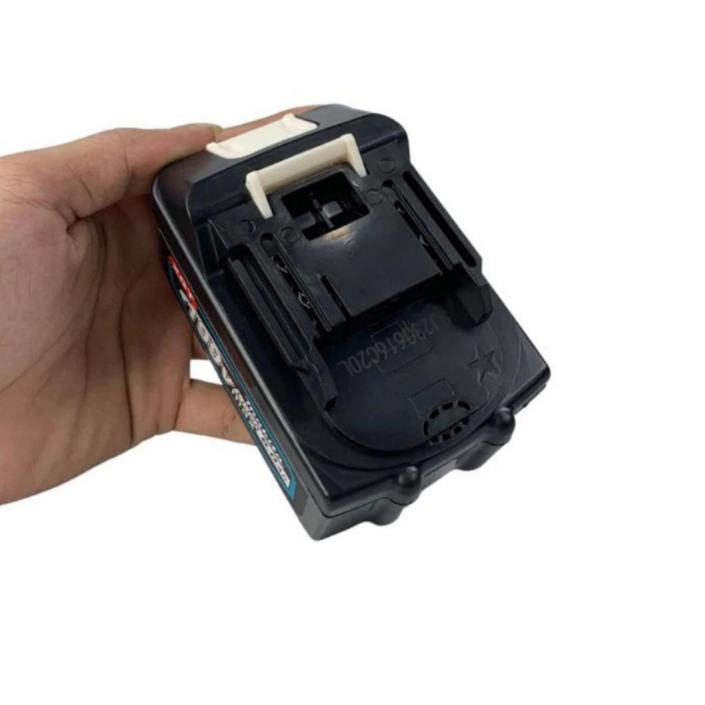 Combo 2 Pin 10cell Tặng Sạc  Chân Pin Phổ Thông M21 Dùng Cho Máy Khoan - Máy Bắn Bulong