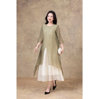 SWANLAKE | Váy Đầm Suông Nữ Xẻ Tà Tay Lỡ Cổ Tròn Vải Tơ Dập Ly Phối Màu Đi Tiệc Công Sở D13235