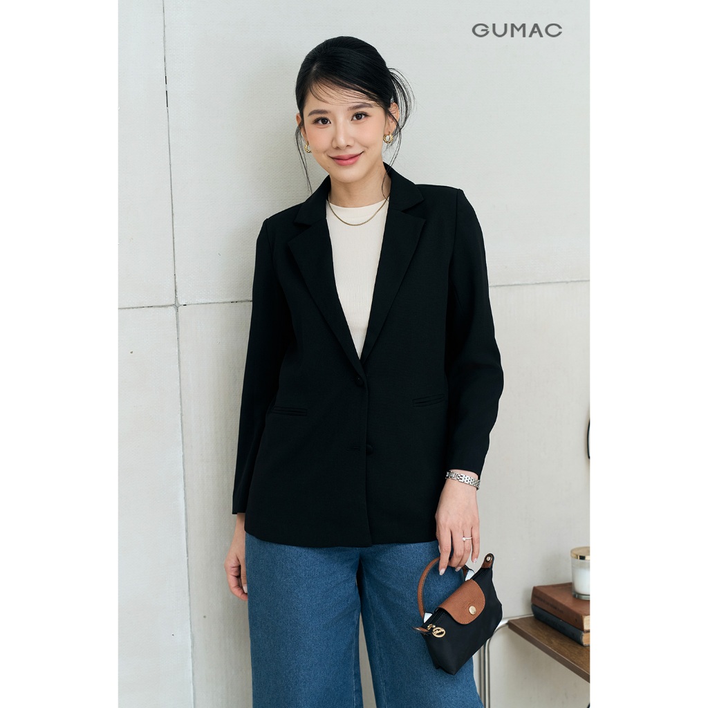 Áo Blazer Nữ GUMAC Dáng Suông Rộng Đính Nút Bọc Cao Cấp LOWF1015