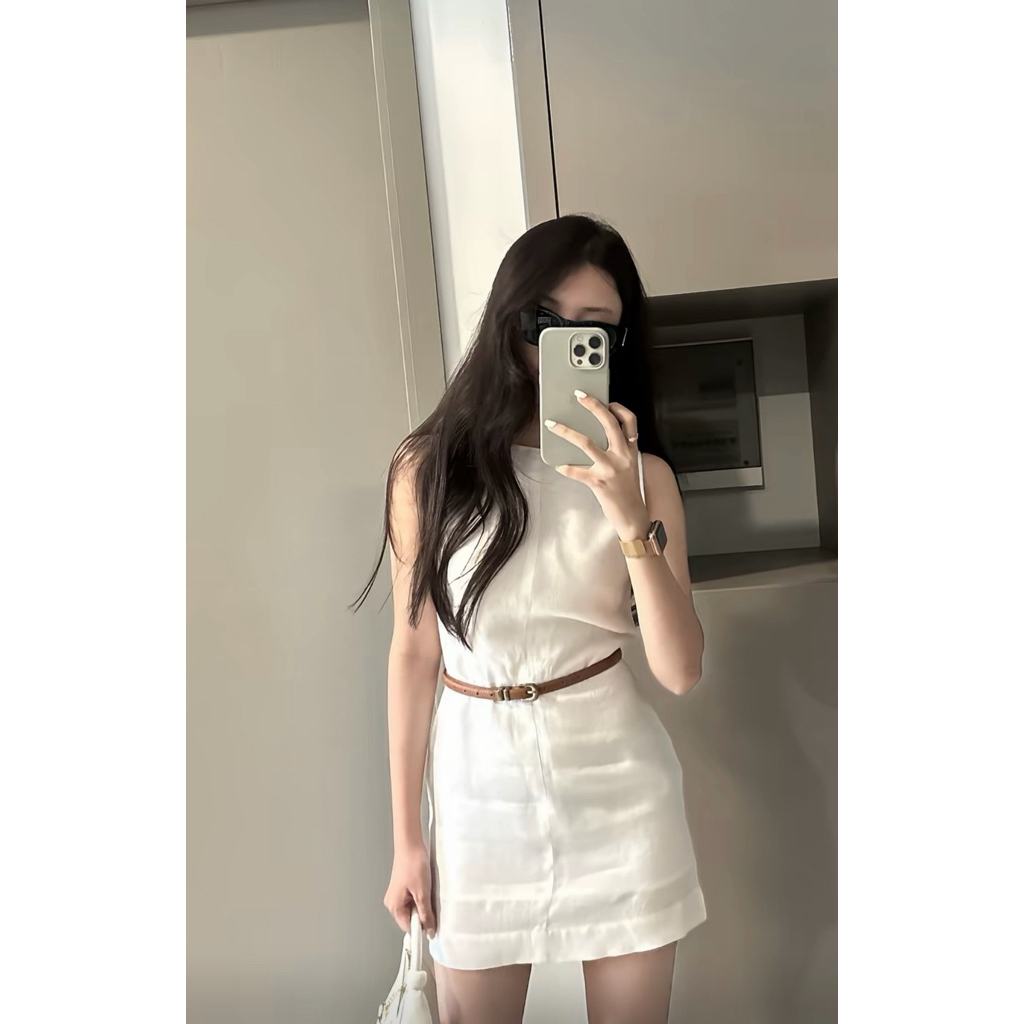 𝗗𝗼𝗿𝗮 𝗗𝗿𝗲𝘀𝘀-| BEELY | Đầm Linen KHÔNG KÈM BELTcổ thuyền dáng midi