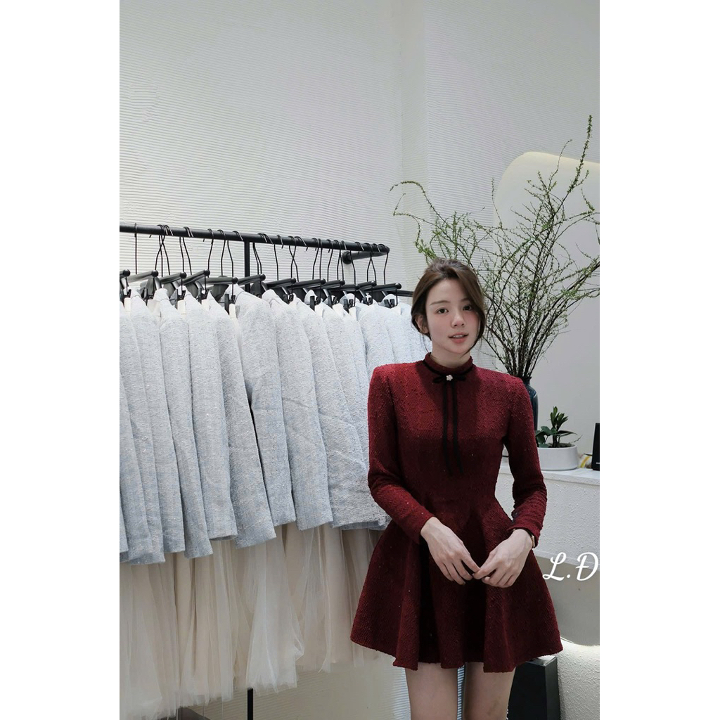Váy dạ hạt xoè bồng mặc xinh như công chúa   2 màu : đỏ / kem tôn da
