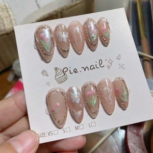 471. nailbox hoa tulip mix tráng gương sáng bóng