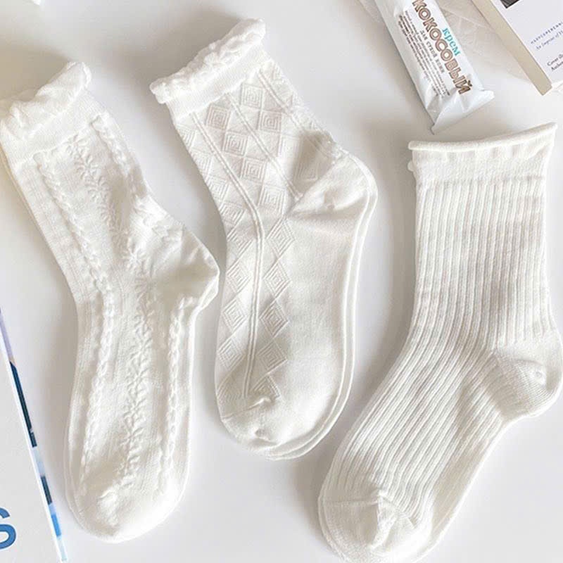 Tất Nữ Trắng Cổ Trung Phong Cách Hàn Quốc – Vớ Nữ Cotton Mềm Mịn, Thoáng Khí, Dễ Phối Đồ
