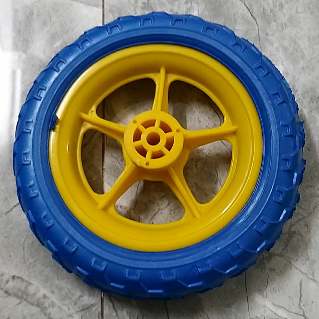 Bánh xe đạp trẻ em đúc đặc 22cm(Mua 5 tặng 1 , Mua 10 tặng 2)