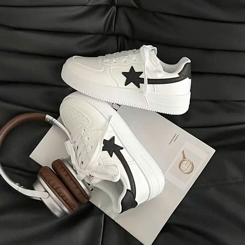 Giày Thể Thao Nữ Đế Cao 5cm Form Basic – Sneaker Trắng Hottrend 2025 – Êm – Nhẹ – Dễ Phối – Tiệm Giày Anh