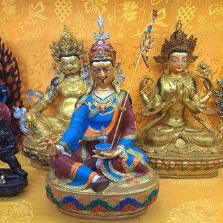 Tượng Guru Rinpoche Liên Hoa Sinh