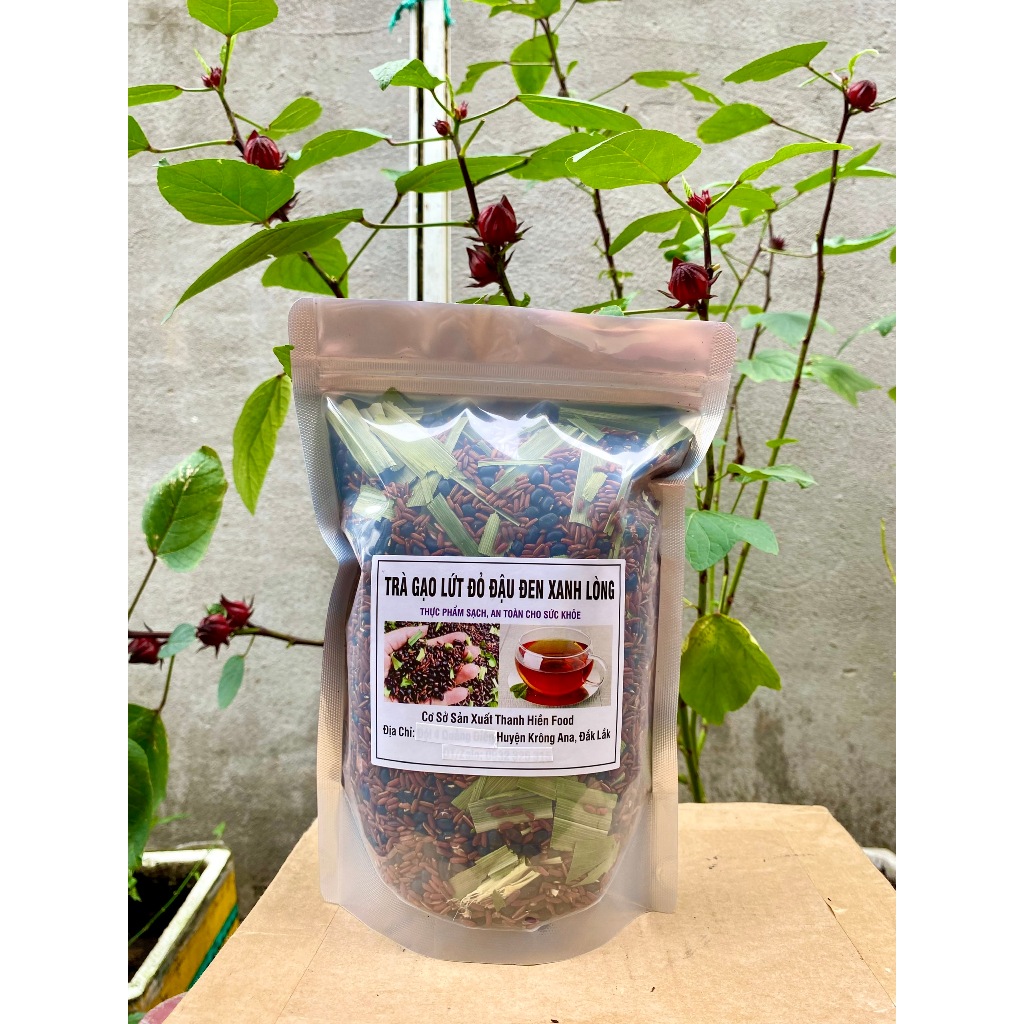 Trà gạo lứt, đậu đen xanh lòng (1kg), có đậu đỏ, hoa nhài, lá dứa, trà đậm vị thơm.