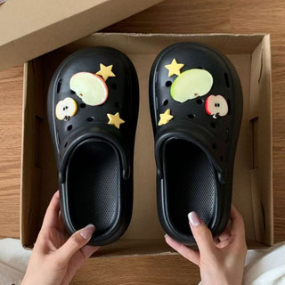 Dép sục nữ đế cao 4cm đế bằng kèm charm Táo lát/Táo xanh đỏ kiểu sandal quai hậu dễ thương CS-239