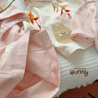 🐰 ÁO KHOÁC KAKI GẤU THỎ BUNNY – BÉ MẶC LÀ YÊU NGAY 💕