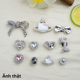 Bộ 11 Sticker, Charm 3D chủ đề Hươu cao cổ bling nhựa cứng gắn Dép Sục, Cá sấu JB-436 Mita
