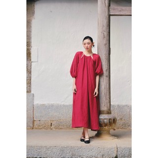 Đầm OLV suông tay bồng khoét vai Red Chiffon Puff Loose Dress dịu dàng phù hợp đi chơi lễ tết