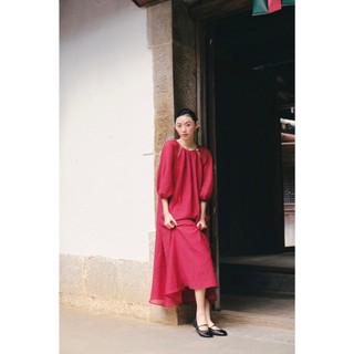 Đầm OLV suông tay bồng khoét vai Red Chiffon Puff Loose Dress dịu dàng phù hợp đi chơi lễ tết