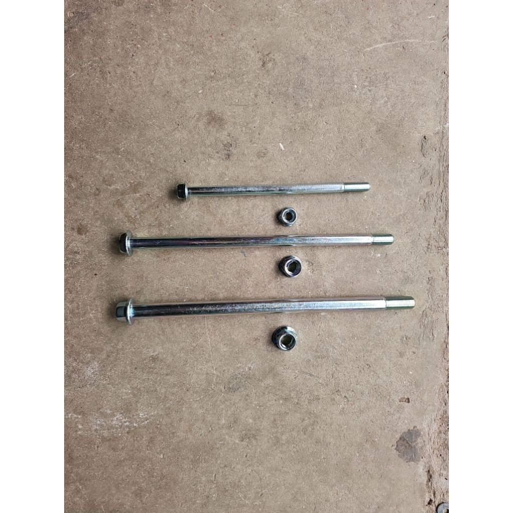 bộ trục trước trục sau cho xe YA exciter 135 5 số đời 2011 đến 2014 và exciter 150 có ecu khóa hàng đã qua sử lý nhiệt