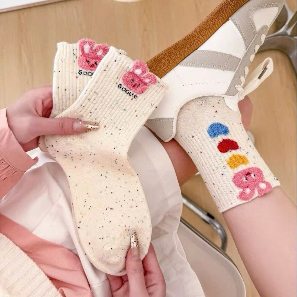 Tất Vớ Nữ Cổ Cao Họa Tiết Hoạt Hình Dễ Thương – Vớ Cotton Mềm Thoáng, Co Giãn Tốt, Phong Cách Hàn Quốc
