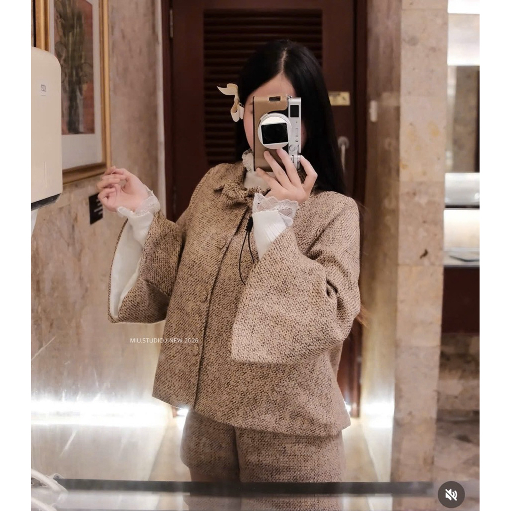 “Mara Set” Set Áo khoác dạ TK tay lỡ xoè cổ bẻ phối nơ đính khuy bọc kèm quần sooc ngắn phong cách Hàn Quốc tiểu thư