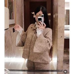 “Mara Set” Set Áo khoác dạ TK tay lỡ xoè cổ bẻ phối nơ đính khuy bọc kèm quần sooc ngắn phong cách Hàn Quốc tiểu thư