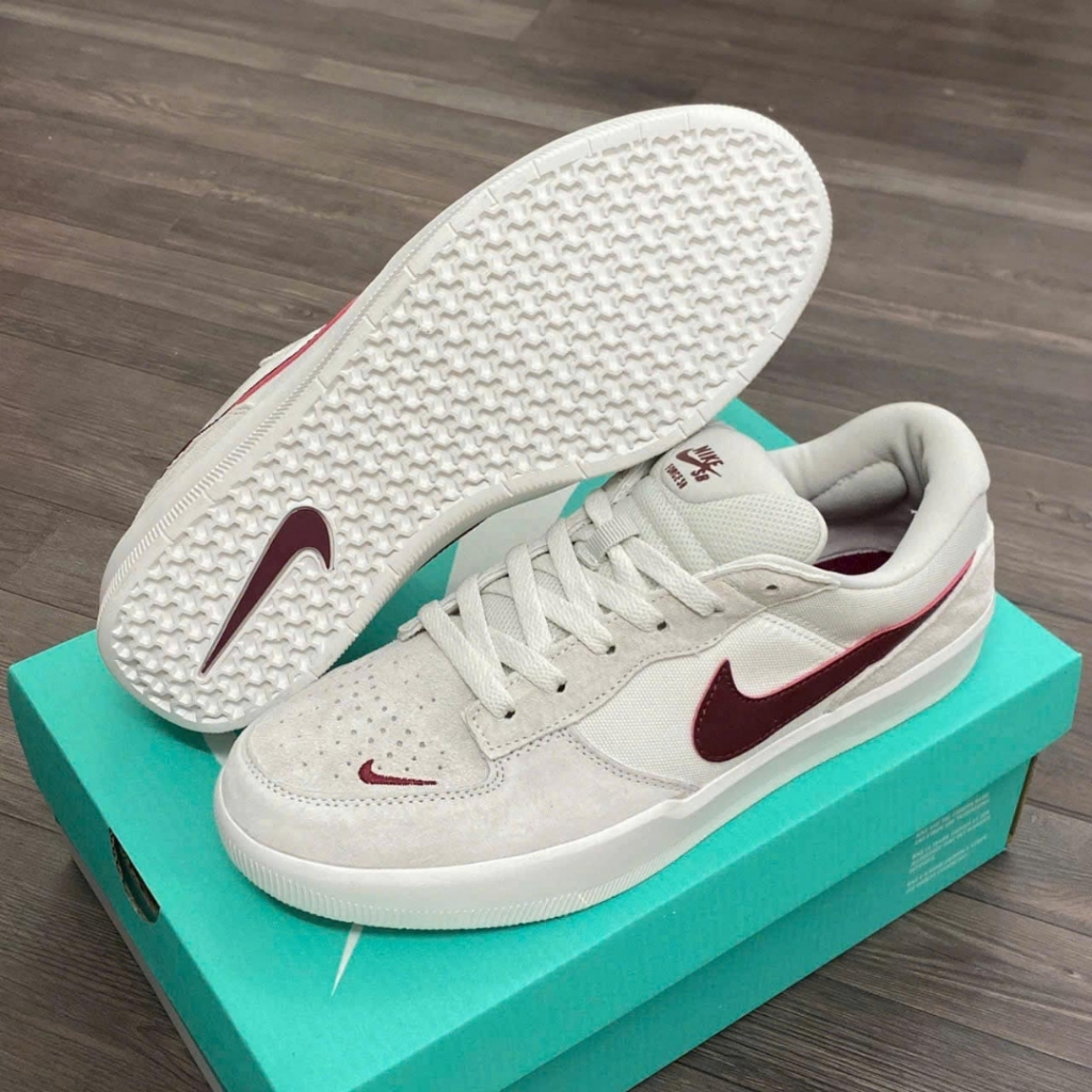 Giày Sneaker Nam Nữ,  Giày Thể Thao Đủ 2 Màu Đỏ Đen Basic Dễ Phối Đồ Full Box Bill (CÓ HỖ TRỢ ĐỔI SZ)