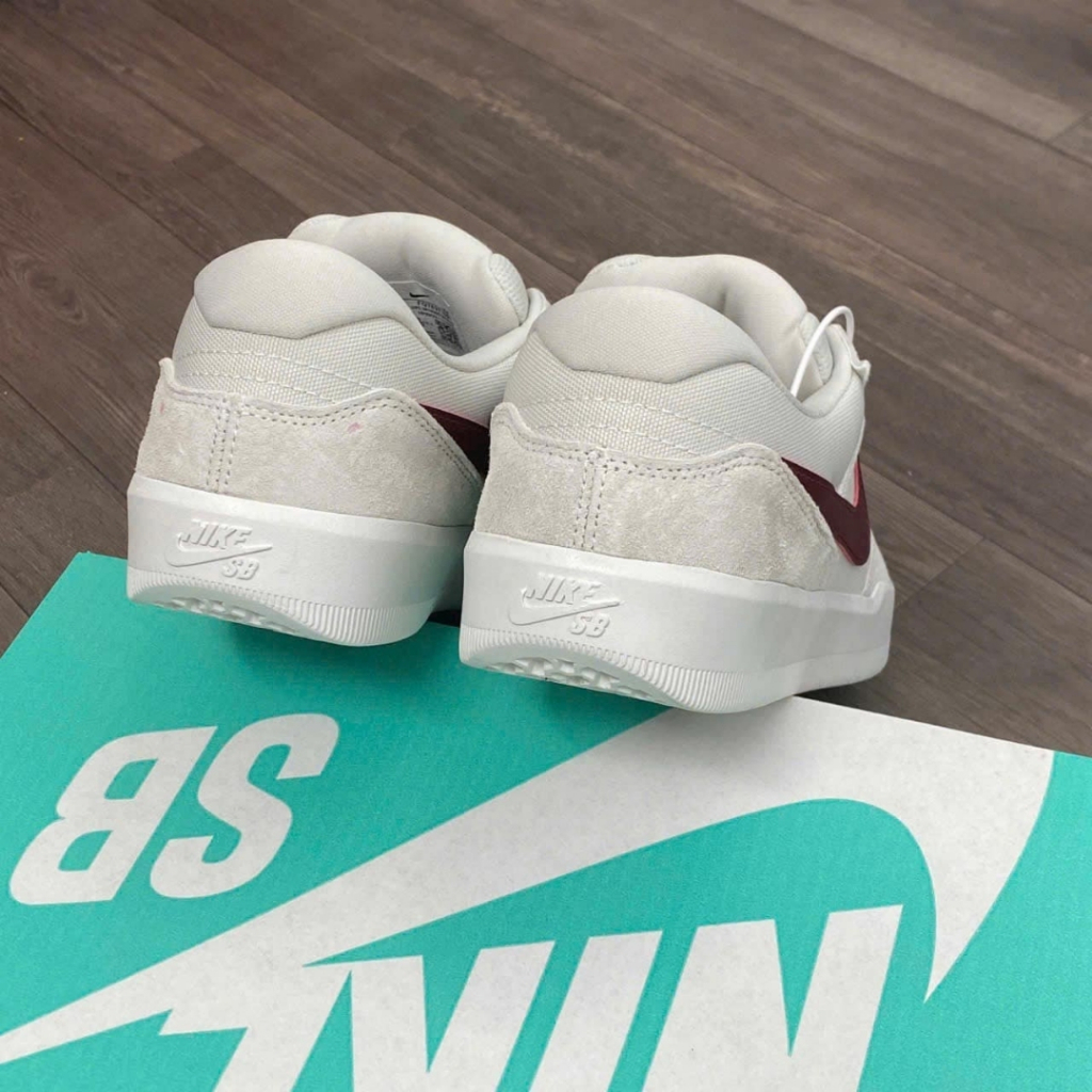 Giày Sneaker Nam Nữ,  Giày Thể Thao Đủ 2 Màu Đỏ Đen Basic Dễ Phối Đồ Full Box Bill (CÓ HỖ TRỢ ĐỔI SZ)