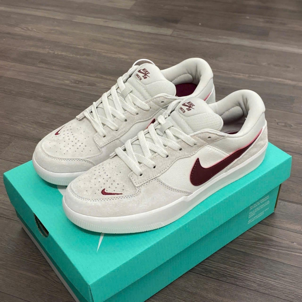 Giày Sneaker Nam Nữ,  Giày Thể Thao Đủ 2 Màu Đỏ Đen Basic Dễ Phối Đồ Full Box Bill (CÓ HỖ TRỢ ĐỔI SZ)