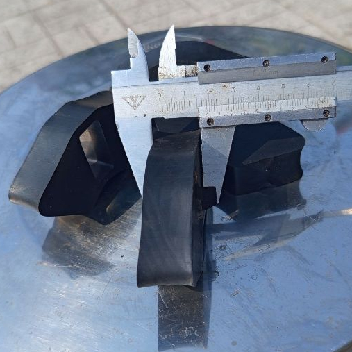 🔧 CAO SU ĐÙM XE MÁY TIÊU CHUẨN – CHẠY ÊM, GIẢM GIẬT, BỀN BỈ, CẮT RA TỪ LỐP XE