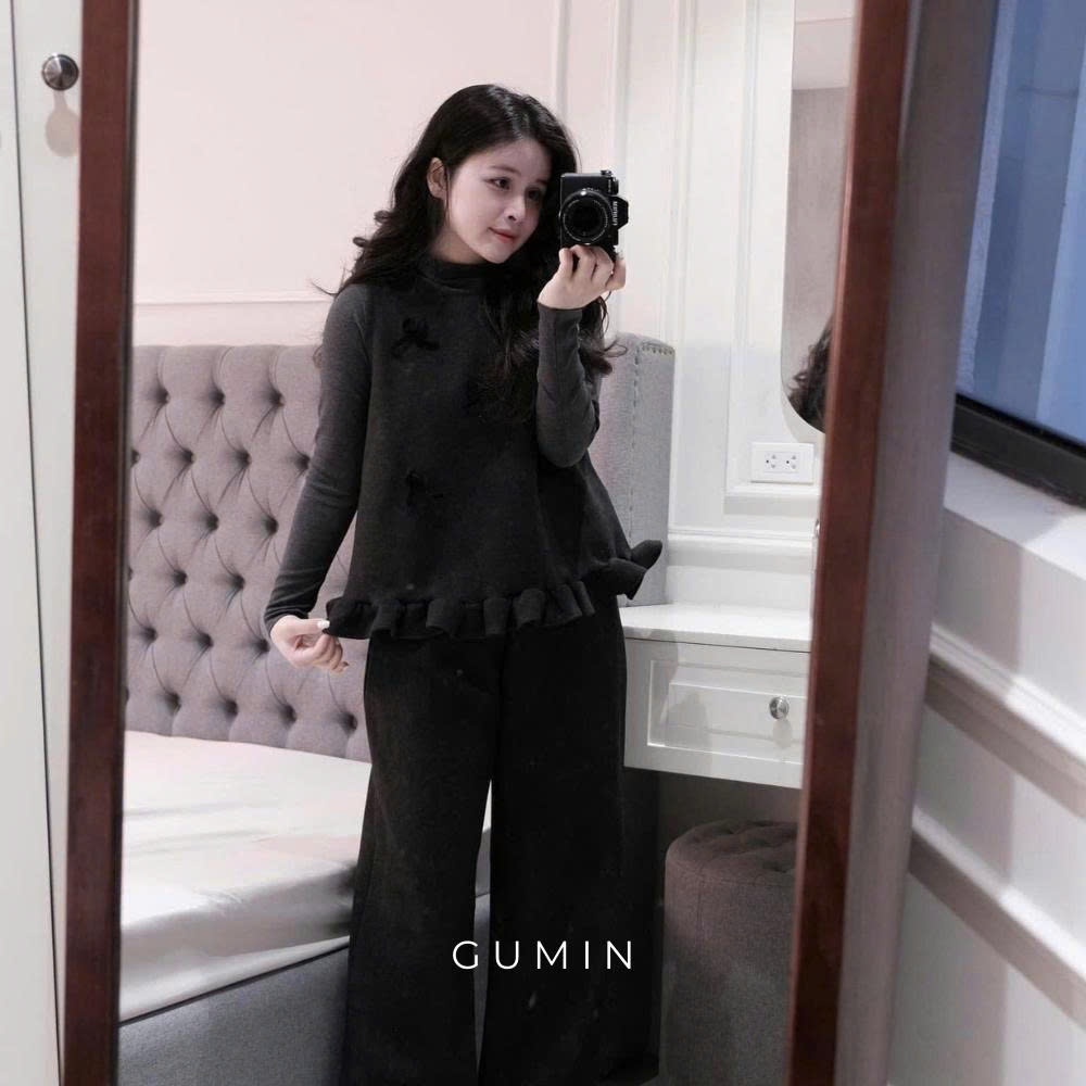 Set bộ dạ GUMIN thiết kế áo giữ nhiệt đen mix áo gile đính nơ kèm quần ống suông rộng tiểu thư, set bộ nữ mặc nhà sang c