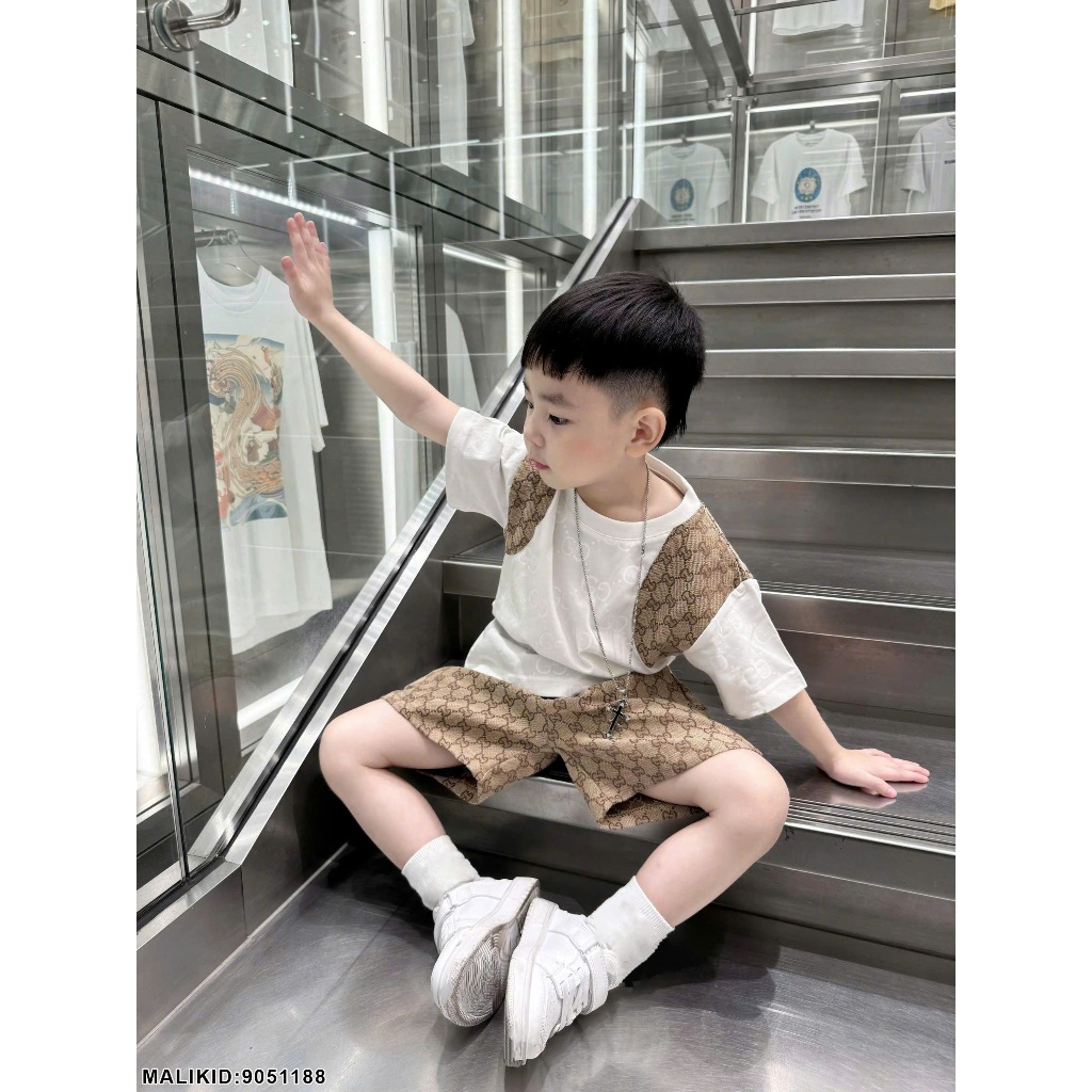 Set bộ bé trai ngắn tay mix cầu vai phong cách boy phố siêu đep-Bộ thun bé trai BB cổ tròn hàng cao cấp