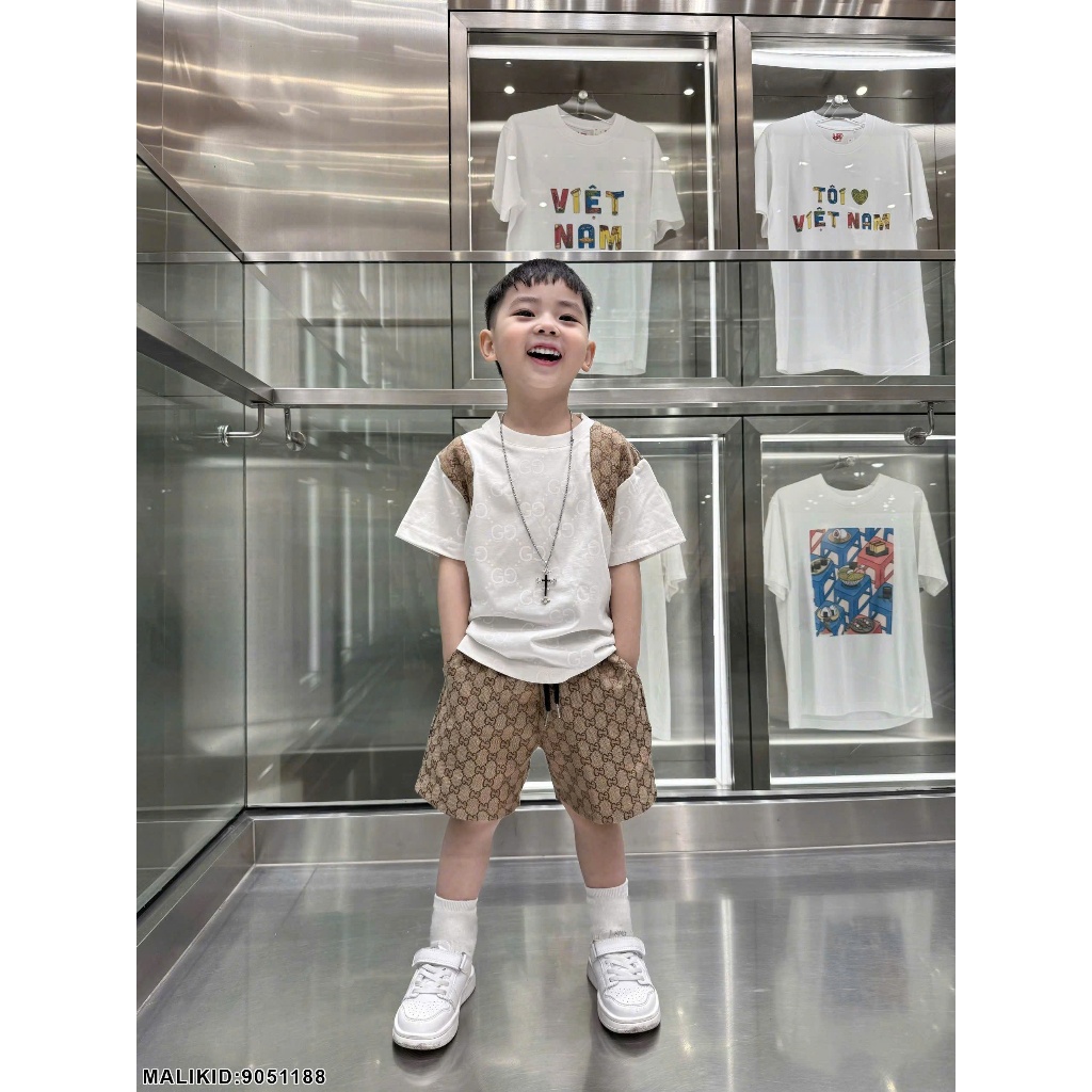 Set bộ bé trai ngắn tay mix cầu vai phong cách boy phố siêu đep-Bộ thun bé trai BB cổ tròn hàng cao cấp