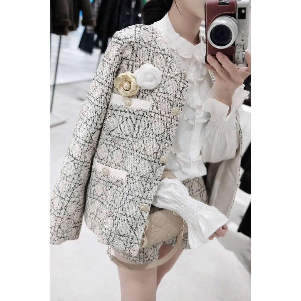 SET Áo khoác dạ tweed hoạ tiết kẻ đính khuy đồng(Tặng tag hoa) mix quần sooc ngắn-hàng cao cấp style tiểu thư sang chảnh