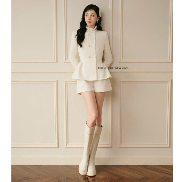 MIU.STUDIO •(Mở Bán) Set áo dạ tweed peplum trắng kem phối cổ đá đính khuy bẹt kèm quần sooc ngắn phong cách tiểu thư HQ