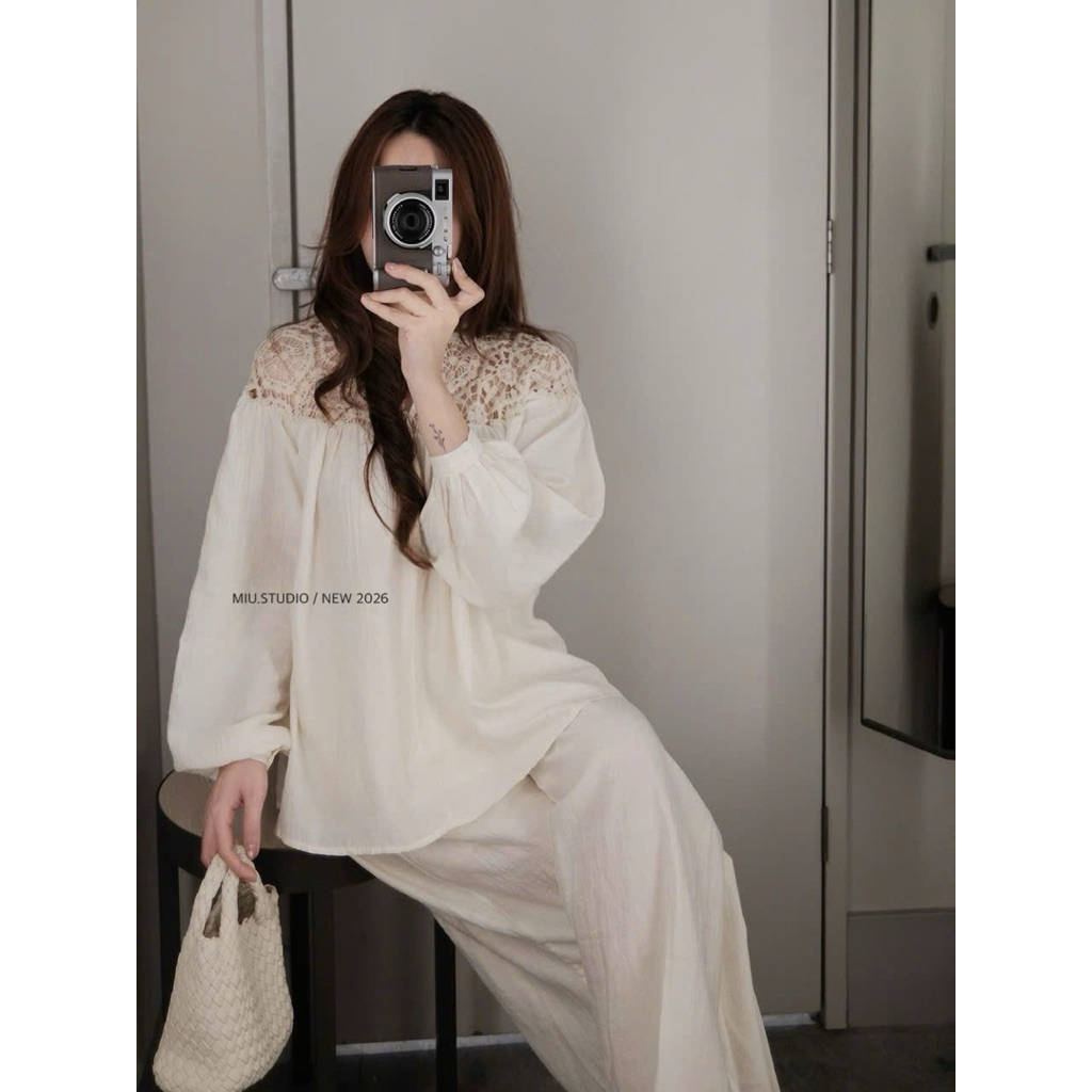 Set áo tơ tay bồng phối cổ ren cao cấp kèm quần suông dài style đơn giản Hàn quốc, thiết kế cao cấp - 1 màu trắng (sẵn)