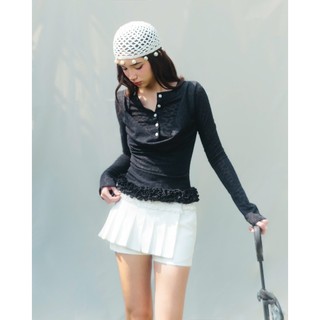 Quần short giả váy EAGER kiểu xếp ly phối bèo DEVON SHORT