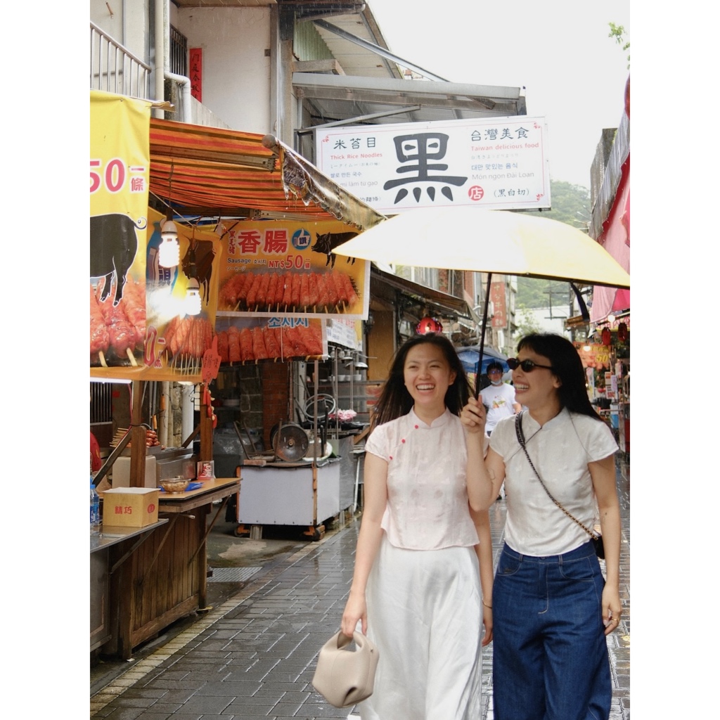 TheBlueTshirt - Áo cánh lụa tơ tằm cách tân nữ cổ áo dài xẻ tà ở eo - Women