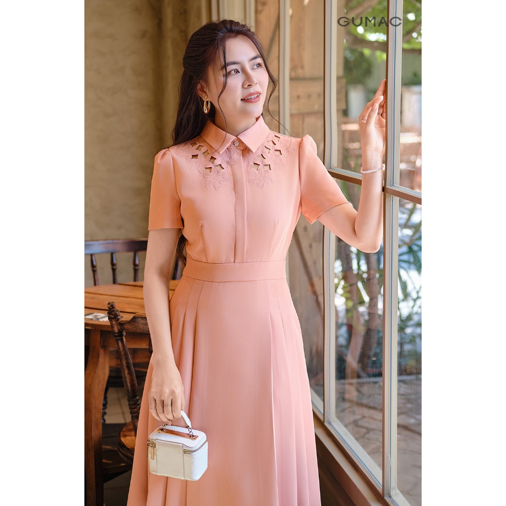 [SALE] Đầm nữ form A xòe GUMAC cổ sơ mi thêu hoa cắt lazer xếp ly vải cotton silk dày dặn DF03021