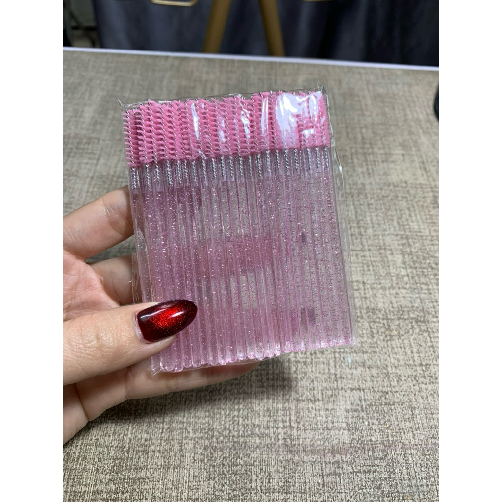 Chổi chải mi loại xịn 1 bịch 50 cái Linh Bùi