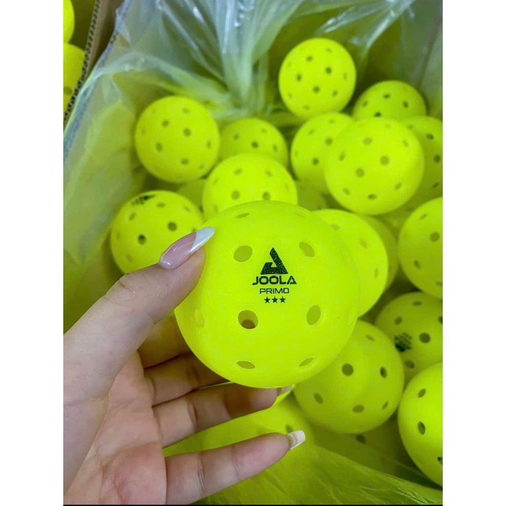 Bóng Pickleball Joola 40 thi đấu,bóng đúc nguyên khối giúp bóng đạt độ bền tốt,lựa chọn hàng đầu hiệ