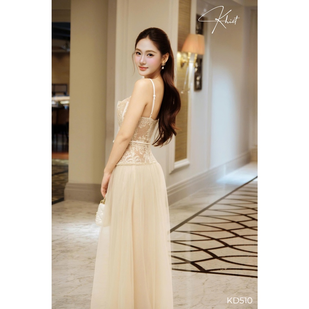 Đầm ren lưới Khiết tone champagne ngọt ngào, thiết kế 2 dây phối nơ ngọc trai dài xòe, phong cách tiểu thư KD510