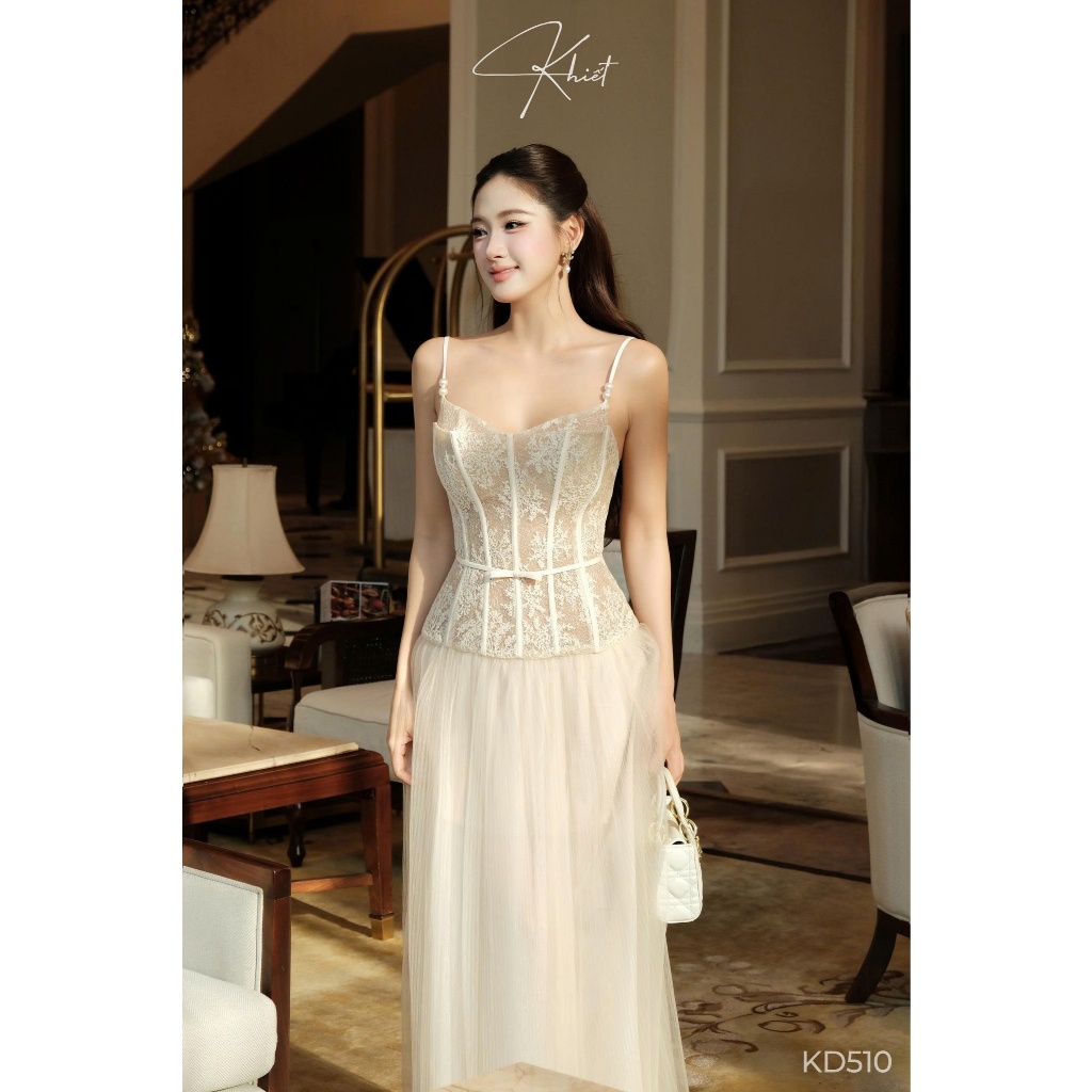 Đầm ren lưới Khiết tone champagne ngọt ngào, thiết kế 2 dây phối nơ ngọc trai dài xòe, phong cách tiểu thư KD510