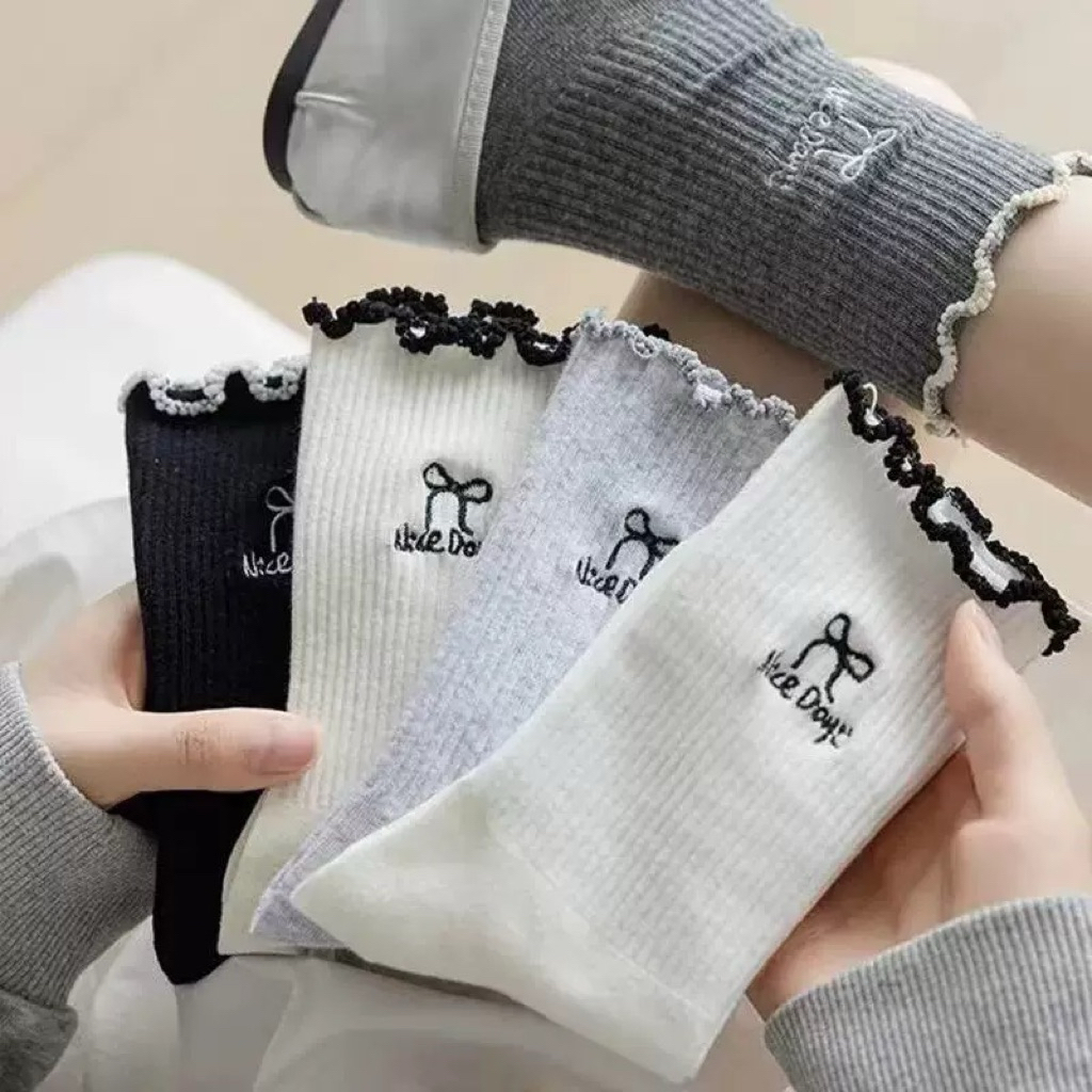 Set 10 Đôi Tất Nữ Cổ Trung Viền Bèo Thêu Nơ – Tất Cotton Mềm Mịn, Thoáng Khí, Phong Cách Hàn Quốc