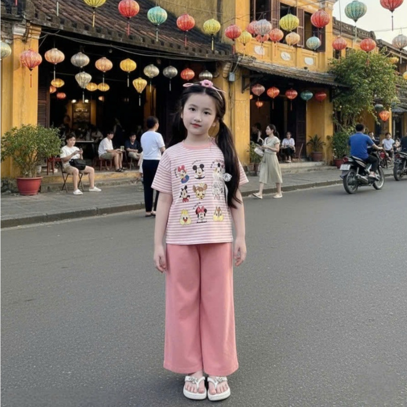 4-15 tuổi.Bộ quần áo cộc tay, quần xuông cho bé gái in hình mickky chất vải thun tăm mềm mịn co giãn thoải mái.M61