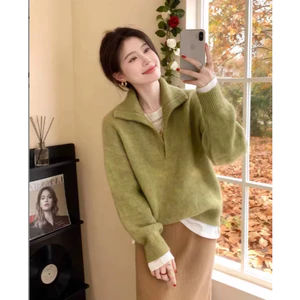 Áo len mohair cổ trụ màu xanh lá cây phong cách tiền cổ điển dành cho nữ mùa thu đông, kiểu dáng châu Âu cao cấp
