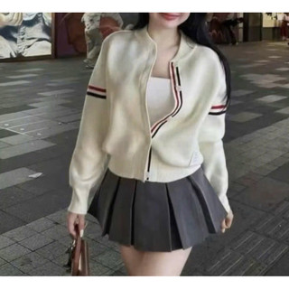 áo khoác nỉ viền dáng vừa cực hót