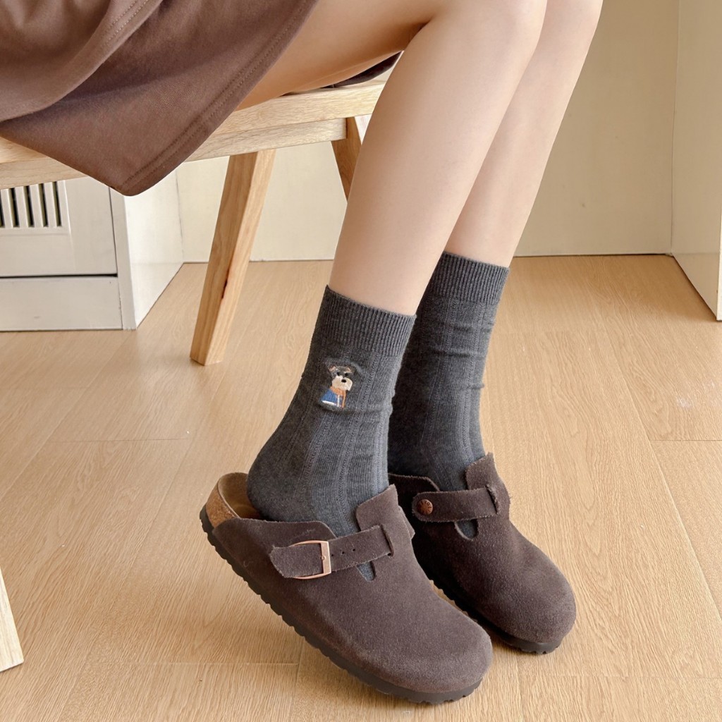 Vớ Tất Unisex icon CÚN phong cách thể thao, năng động.