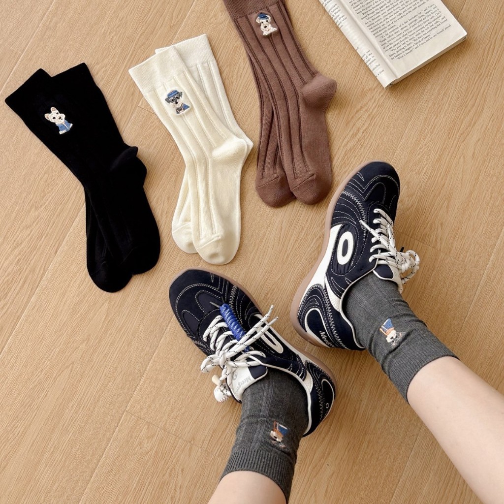 Vớ Tất Unisex icon CÚN phong cách thể thao, năng động.