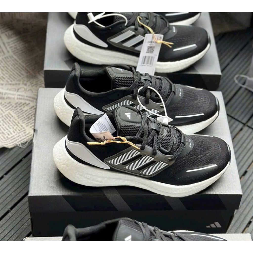 adidas gazelle silver green womens Giy Chy B N Adidas Ultraboost 5